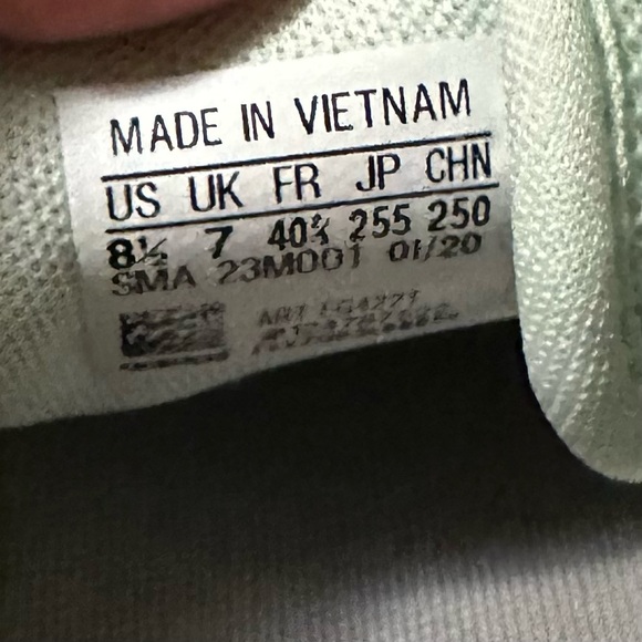 Adidas Retrorun Dash Green Womens Running Shoes - Picture 5 of 5